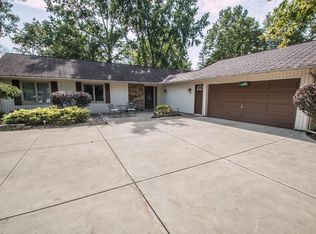 10751 Waterfall Rd, Strongsville, OH 44149