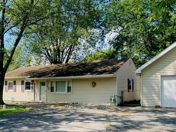 10508 Baker Pl, Crown Point, IN 46307