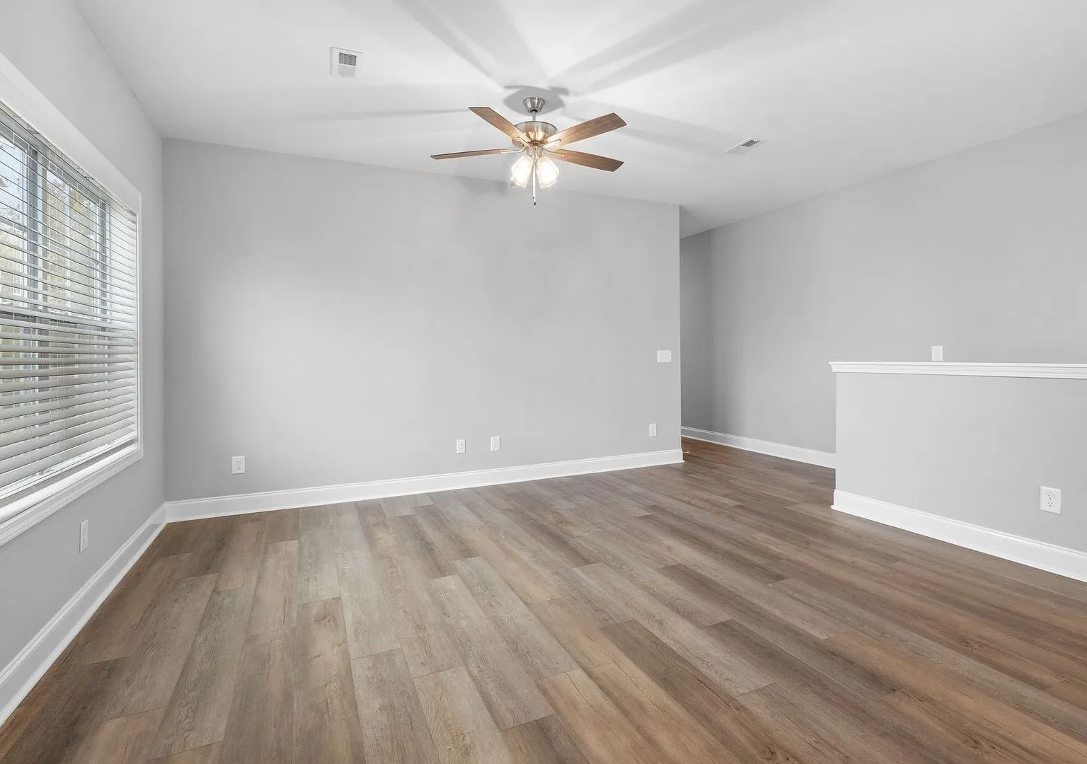 930 Crossland Ave — Photo 4