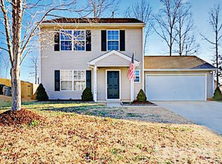 1008 Crowders Woods Dr, Gastonia, NC 28052