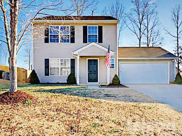 1008 Crowders Woods Dr, Gastonia, NC 28052