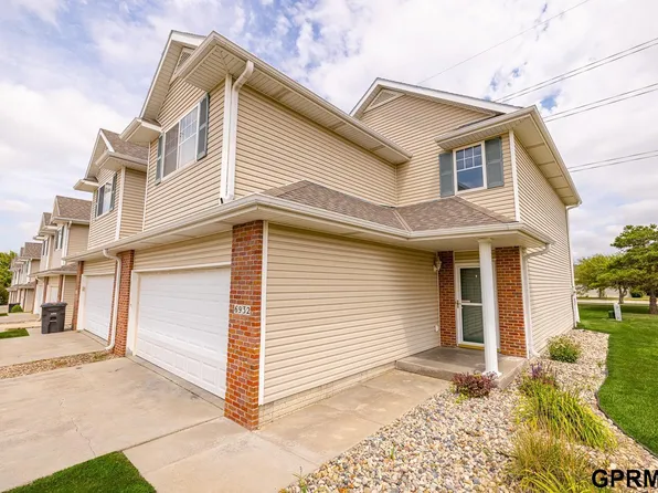 6932 S 90th St, Lincoln, NE 68526