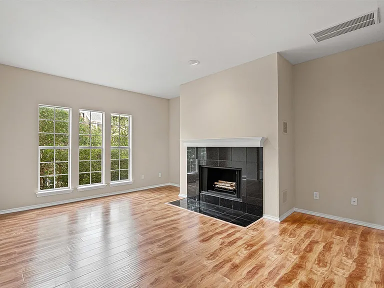 5310 Keller Springs Rd #322 — Photo 18
