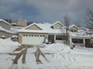 412 Chestnut Ln, Apollo, PA 15613