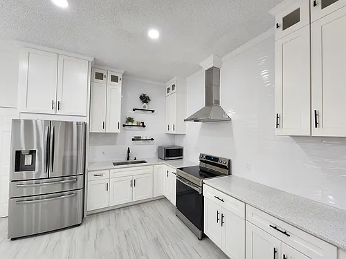 2611 Whatley Ave Photo 1