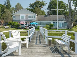 9 Shore Dr, Warren, RI 02885