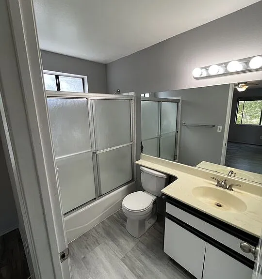 4418 Colfax Ave #2 — Photo 8