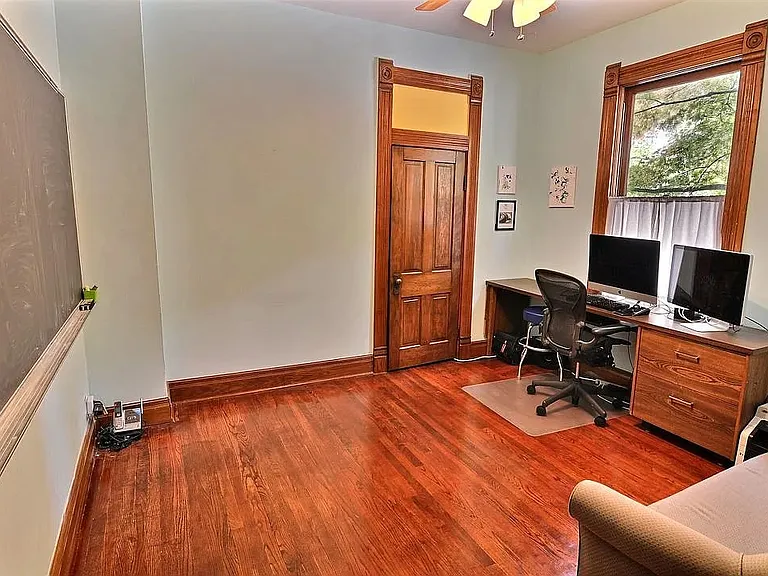 1005 Pontiac Ave — Photo 6