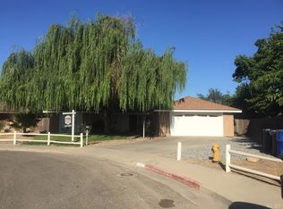 323 Davis Pl, Lemoore, CA 93245