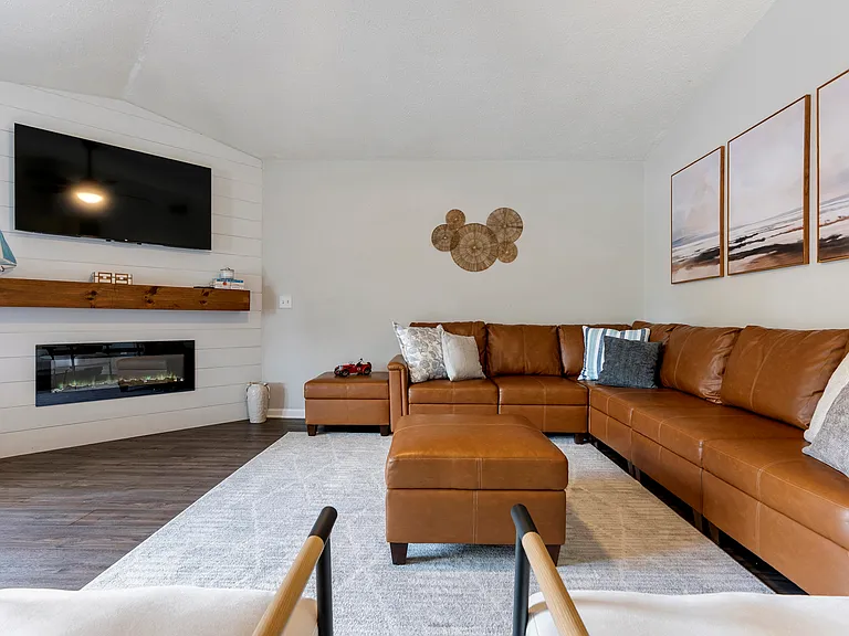 416 Brady Way — Photo 15