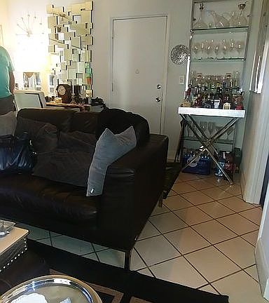 5th image of 1525 Meridian Ave APT 208