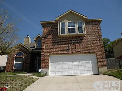 1st image of 926 Gallant Fox Dr