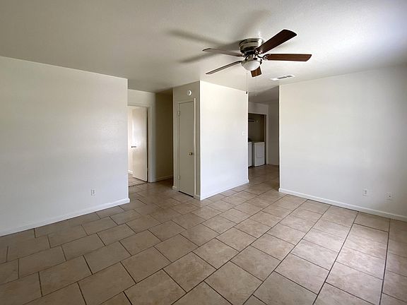 5th image of 1706 Windward Dr APT D