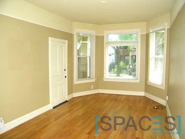 1st image of 1728 W Melrose St #1