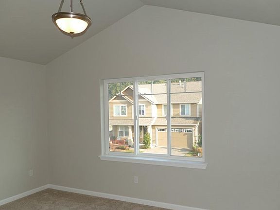 3rd image of 5407 Lily Jo Ct SE