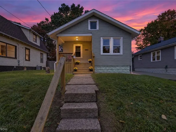 1891 Ford Ave, Akron, OH 44305