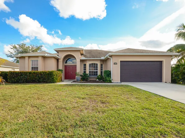 554 SW Halden Avenue, Port St Lucie, FL 34953