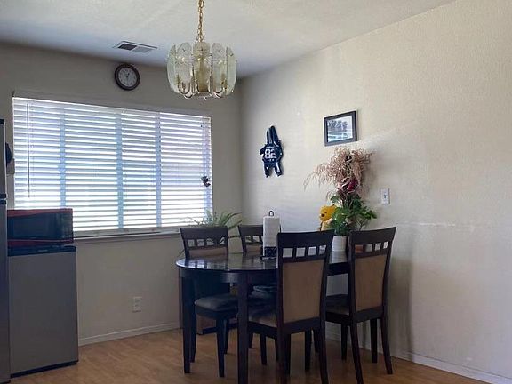 3rd image of 2505 Golzio Ct APT 4