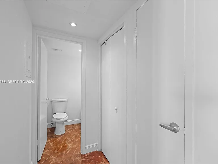 900 Bay Dr #419 — Photo 19