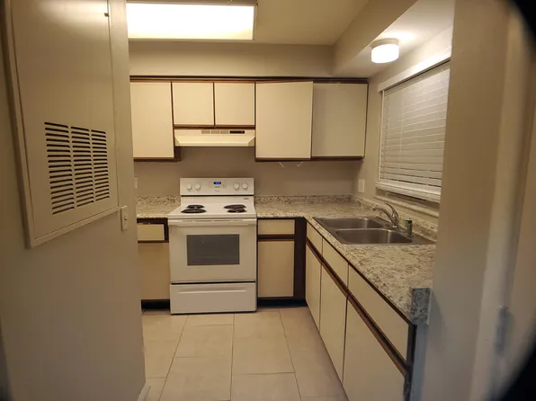 151 Ivy Ln APT D, Kissimmee, FL 34743