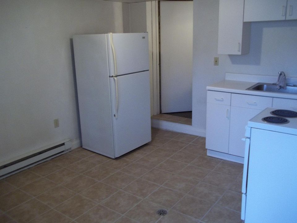 221 Park Street 1 221 Park St Greensburg, PA Zillow Apartments