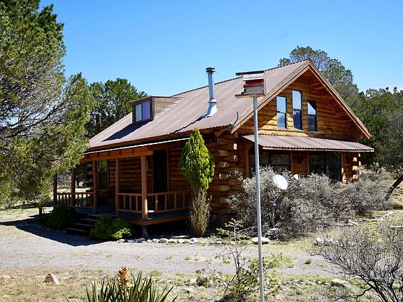 3rd image of 83 Cottonwood Canyon Rd