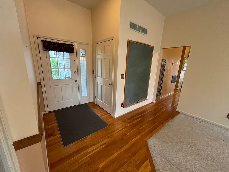 6400 Belmont Park Ct — Photo 4