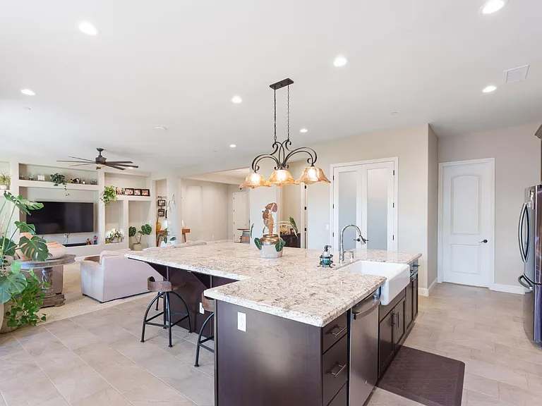 822 Overstone Ave — Photo 14