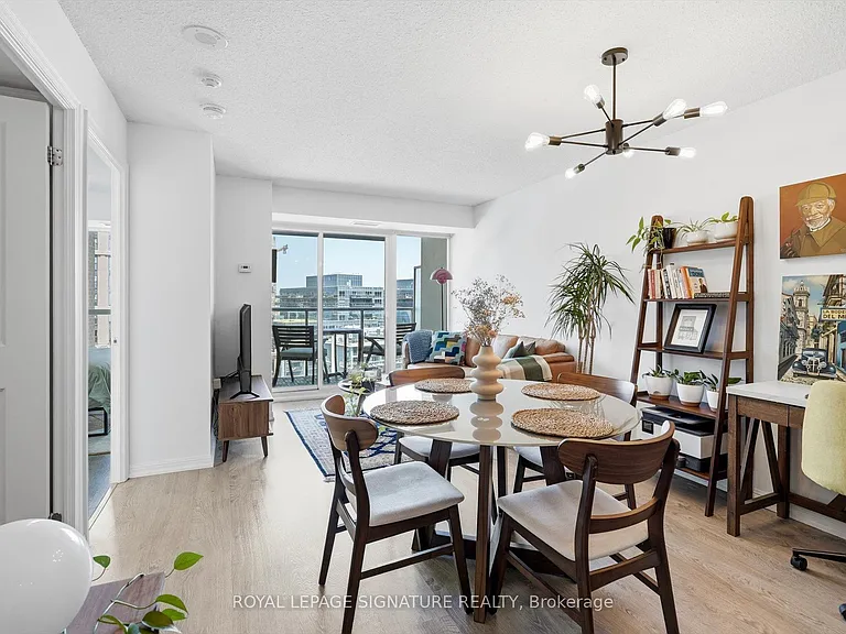 125 Western Battery Rd #1516 — Photo 13