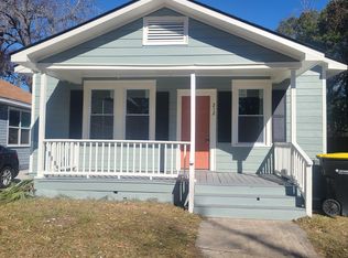 212 W 60th St #A-B, Savannah, GA 31405