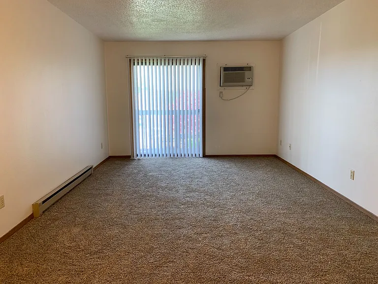 Gatewood Apartments — Photo 53