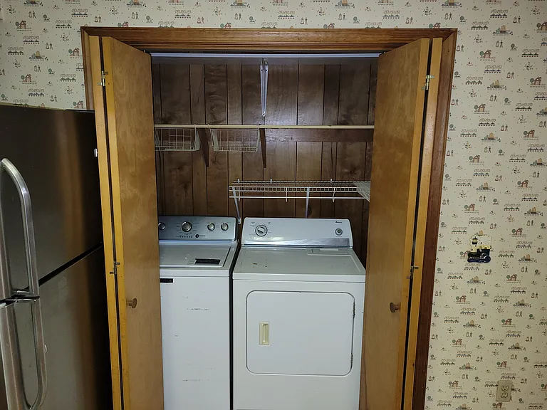 11619 Heron Dr — Photo 33