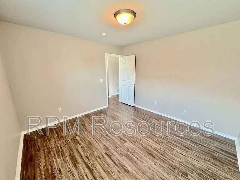 2920 Cider Mill Ln — Photo 23
