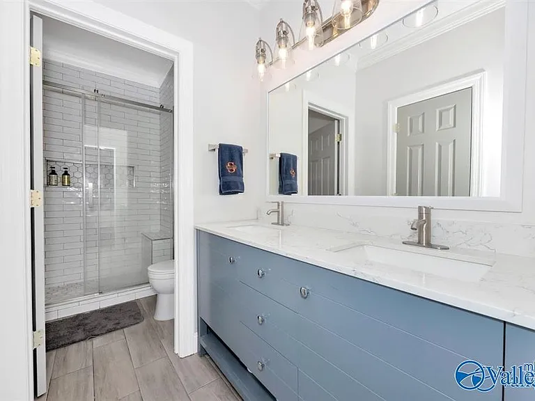4770 Whitesburg Dr SW #302 — Photo 10