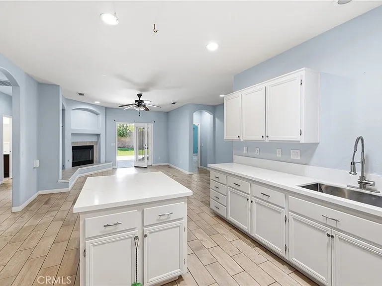 44154 Coral Dr — Photo 19