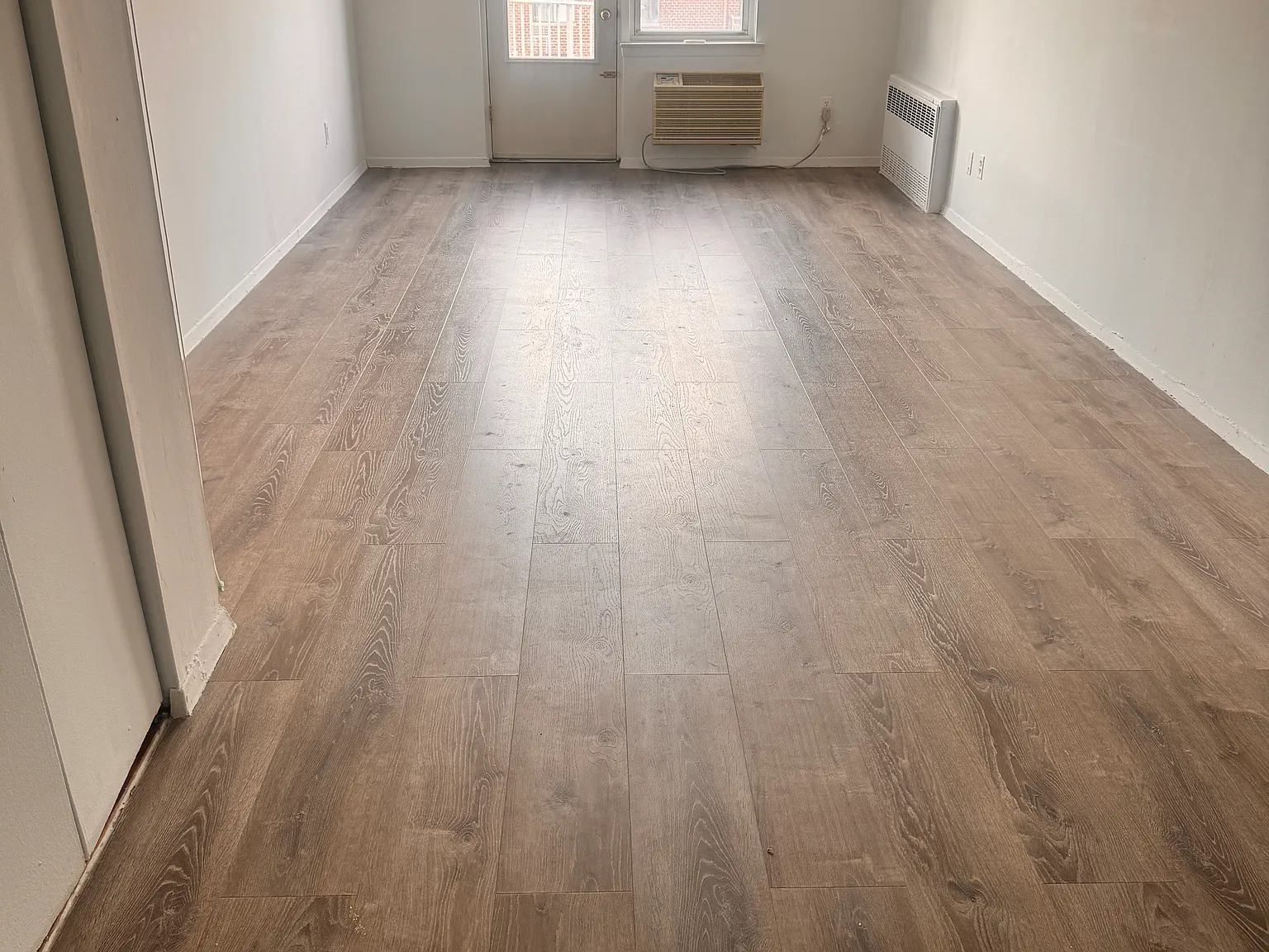 1 bed, 800 sqft, $2,500 — Photo 3