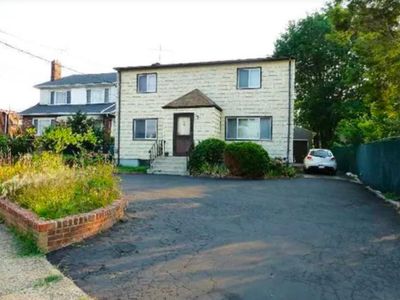 319 Mill Road, Hewlett, NY, 11557