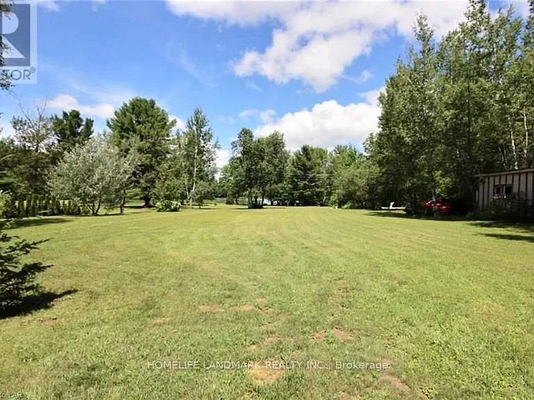 1137 Highway 118 E — Photo 11
