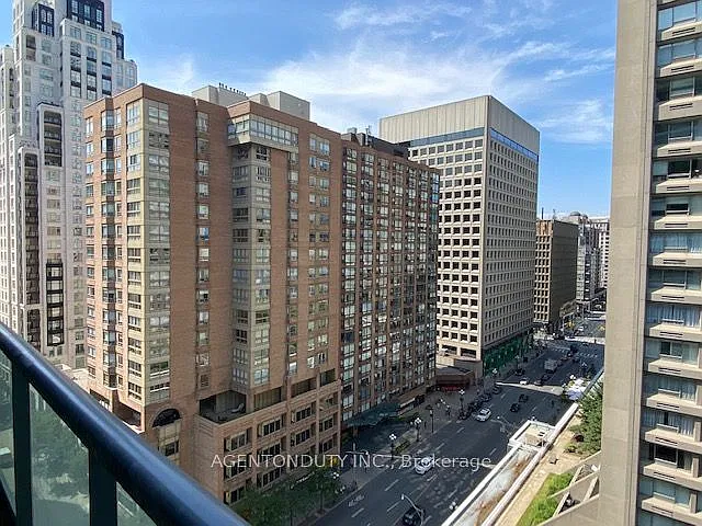 1121 Bay St #1505 — Photo 14