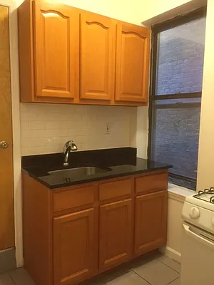 Rented by Landmark Real Estate | media 11