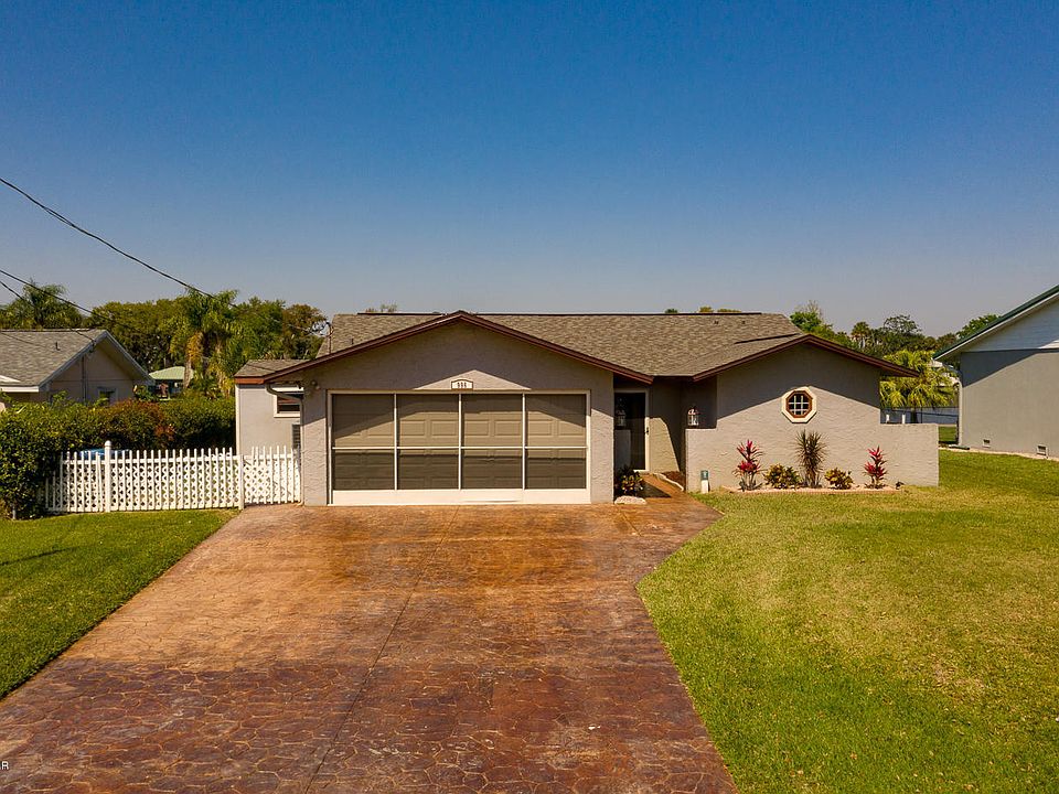 1st image of 996 Shockney Dr