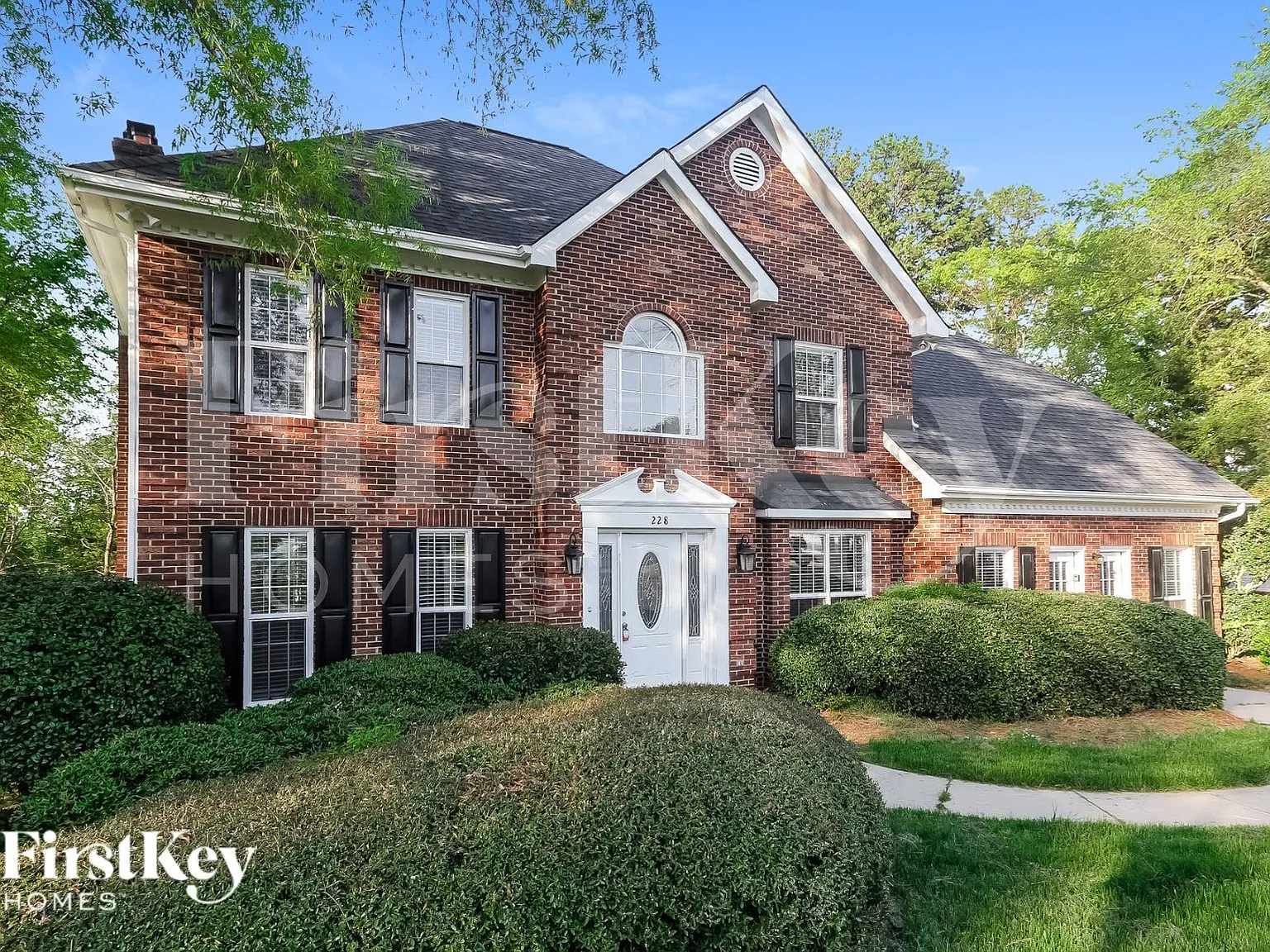 4 bed, 2.5 bath, 3065 sqft, $2,935 — Photo 3