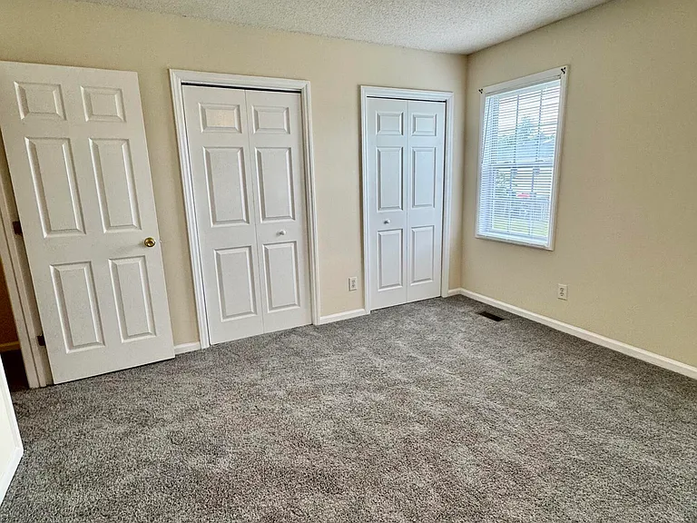 3951 Sterling Pointe Dr #OOO6 — Photo 10