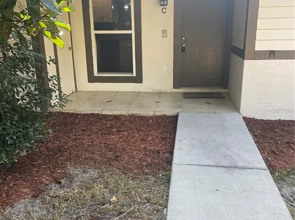 2160 Corbin Pl APT C, Palm Harbor, FL 34683