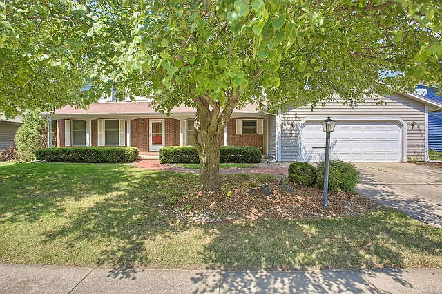 2808 Robeson Park Dr photo 1