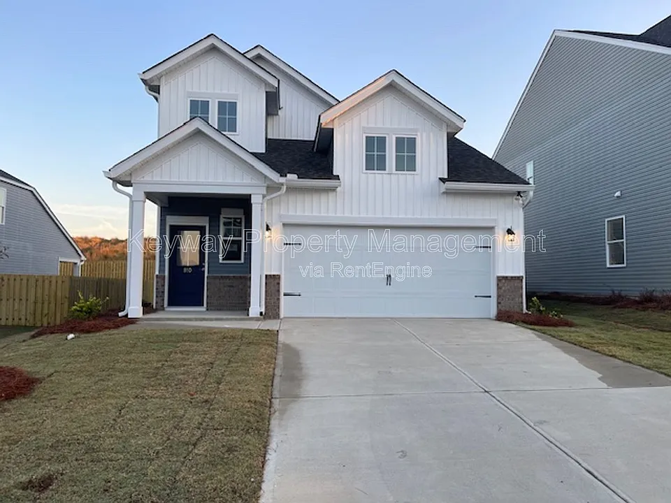 810 Manitou Cir