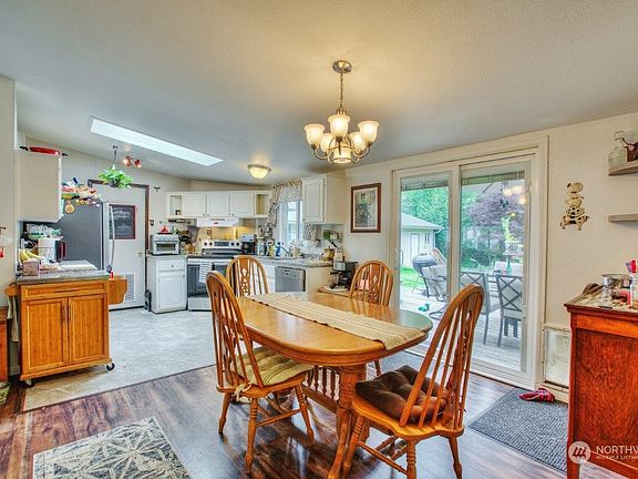 5th image of 13396 Burchard Drive SW