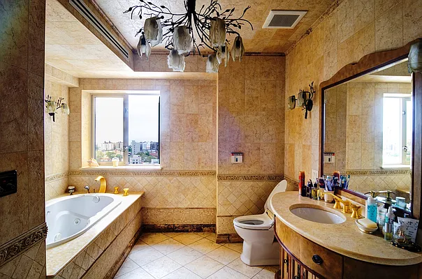 Sold by City Express Realty LLC | media 23