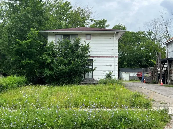 3262 E 130th St, Cleveland, OH 44120