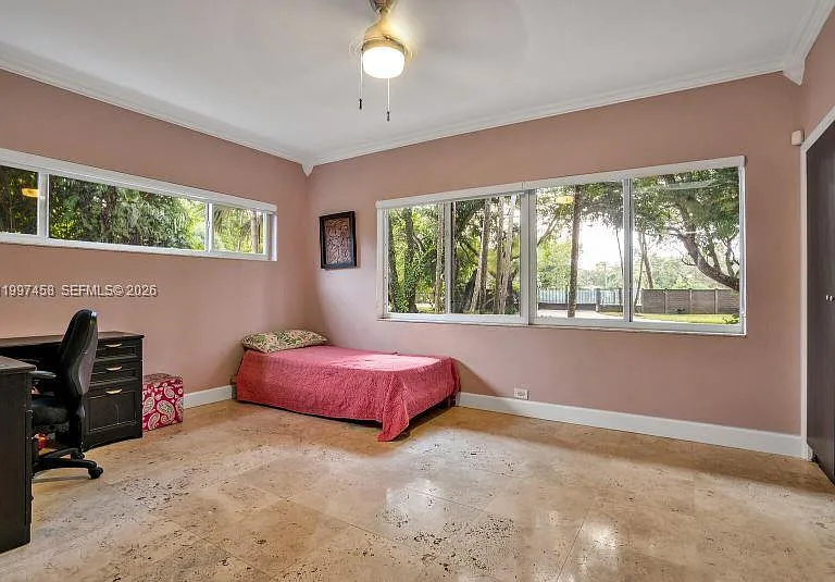 7405 SW 79th Ct — Photo 17